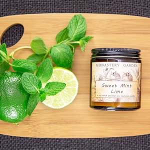 Soy Candle SWEET MINT LIME, Scented candle, natural candle, soy candles, vegan, 4 oz amber jar