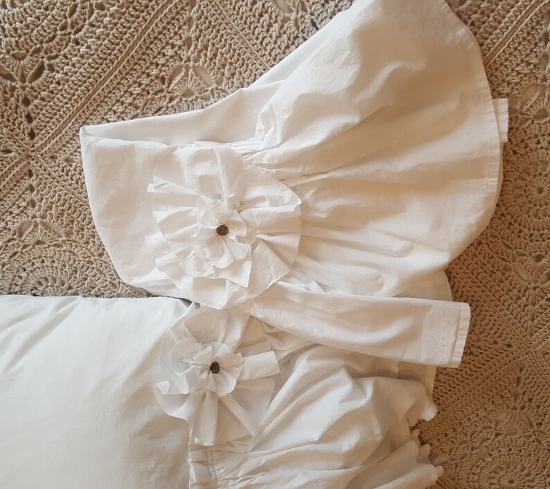 farm house look shabby chic look farm house style shabby chic pillow cases shabby chic style Shabby chic country style farm house