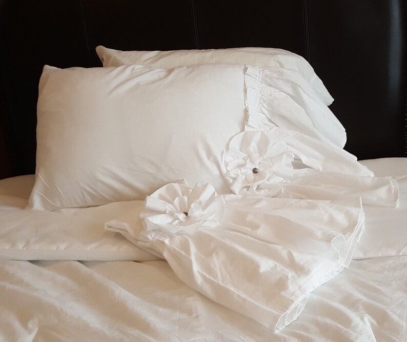farm house look shabby chic look farm house style shabby chic pillow cases shabby chic style Shabby chic country style farm house