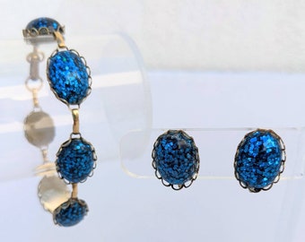 DÉGAGEMENT *** vintage Cobalt Blue Confetti Lucite Link Bracelet et Clip-on Earring Set