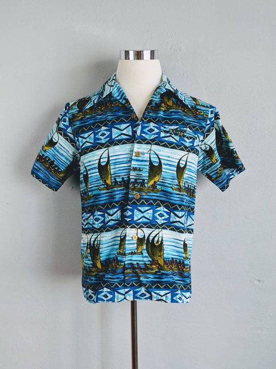 SALE *** Vintage Pacific Isle Hawaiian Tiki Shirt - image 2