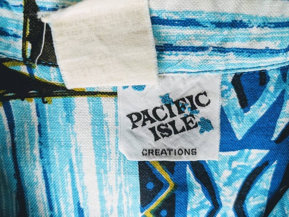 SALE *** Vintage Pacific Isle Hawaiian Tiki Shirt - image 7
