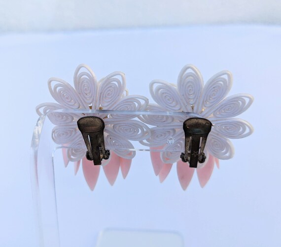 SALE *** Kitschy Pink Plastic Clip-on Earrings - image 5