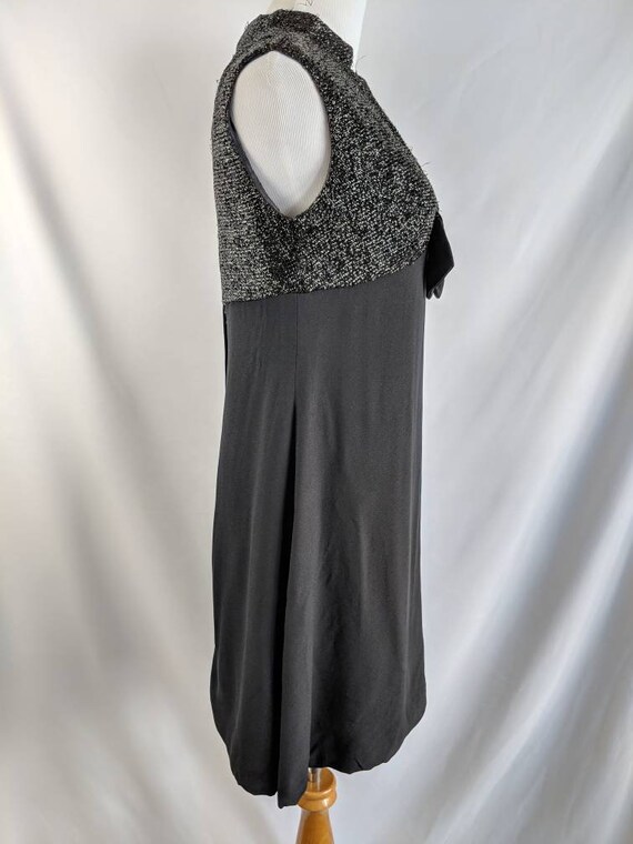 SALE *** Flirty Black Vintage Lurex Cocktail Dres… - image 4