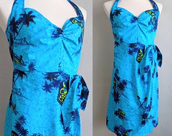 SALE *** Beautiful XL Turquoise and Green Tiki Novelty Print Sarong Wrap Dress