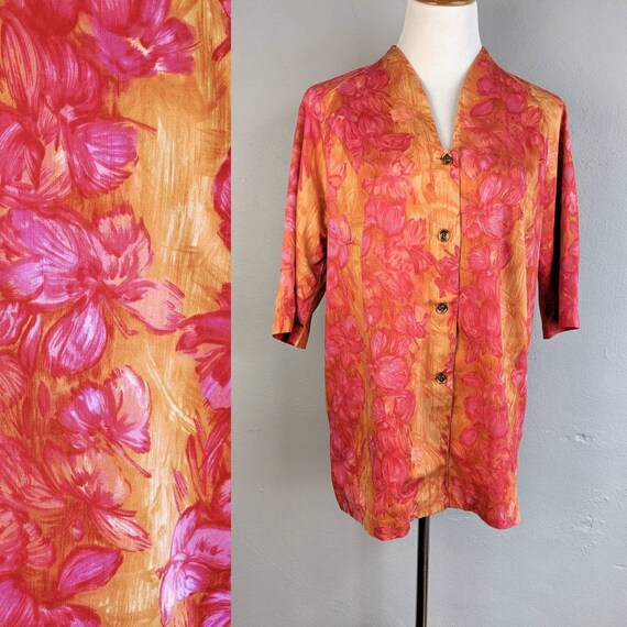 Gorgeous Vintage Kamehameha Hibiscus Print V-Front