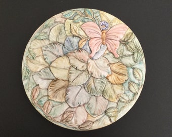 Butterfly Majolica Florenza Plate Relief Pattern Pastel Collectors Wall Plate
