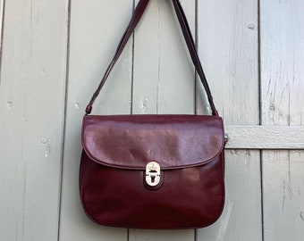Classic Crossbody Goldpfeil Bag Burgundy Leather
