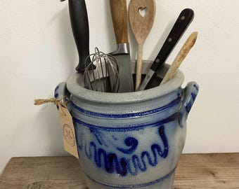 Crock Stoneware Planter Artisan Old Hand Thrown Preserving Jar Rustic Farmhouse Kitchen Cuisine Decor