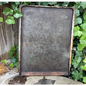 Accessoire photo pour tableau magnétique ancien plat de cuisson
