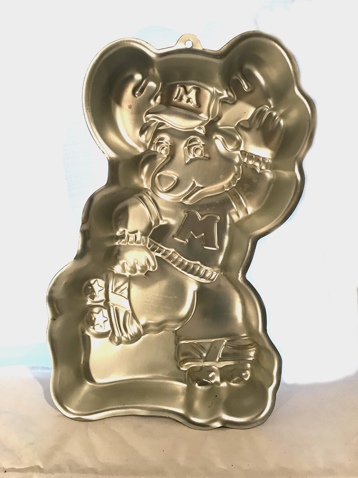 Wilton Cake Pan Montgomery Moose Good News Roller Skate Cake Etsy