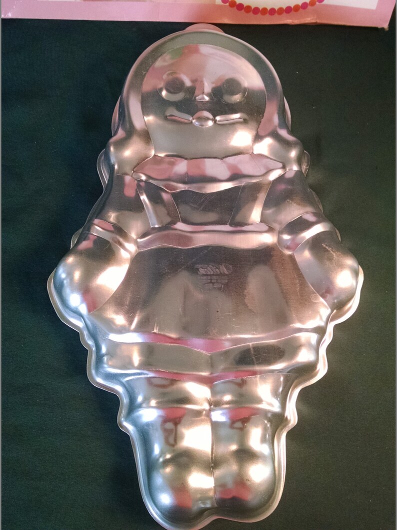 doll cake pan set
