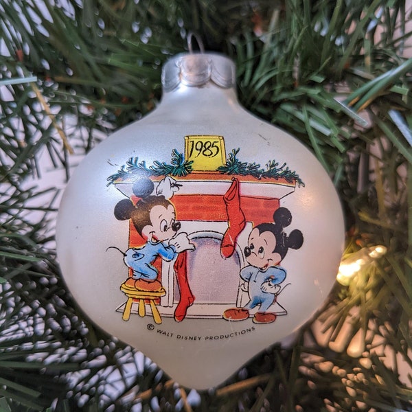 Disney Ornamento Mickey Mouse 15cms Velvet Disney - H-E-B México