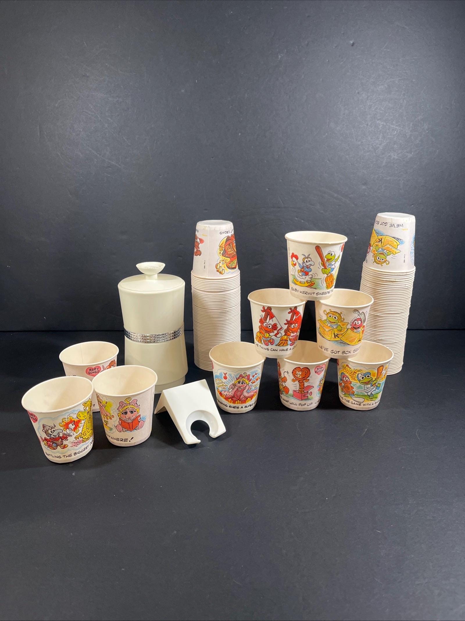 レア！DIXIE　フリントストーン　紙コップ Buthroom Cups Cartoon Dixie Cups - Etsy Canada