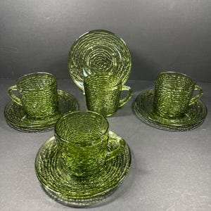 Vtg Anchor Hocking Soreno Avocado Green Coffee Mugs & Saucers 8 pieces