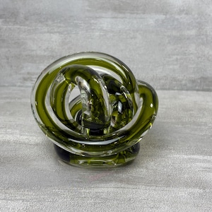 Vintage Murano Style Glass Infinity Knot Sculpture Green Clear MCM Paperweight 13oz