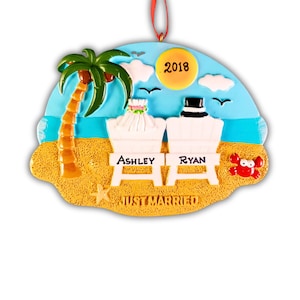 Just Married Couple&#39;s First Christmas Personalized Ornament 2024 Tropical Wedding Honeymoon Bridal Shower Handmade Gift Customized Names