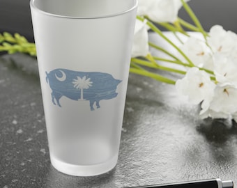 South Carolina BBQ Frosted Pint Glass, SC Barbecue Gift, Pig, Palmetto State, Hog, SC State Flag, Woodgrain, Gifts For Men and Women