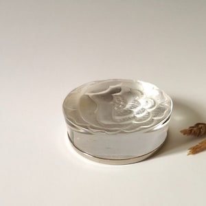 Lalique vintage car mascot radiator cap handmade crystal France carved glass art ornate decor floral flower collection accessory luxury