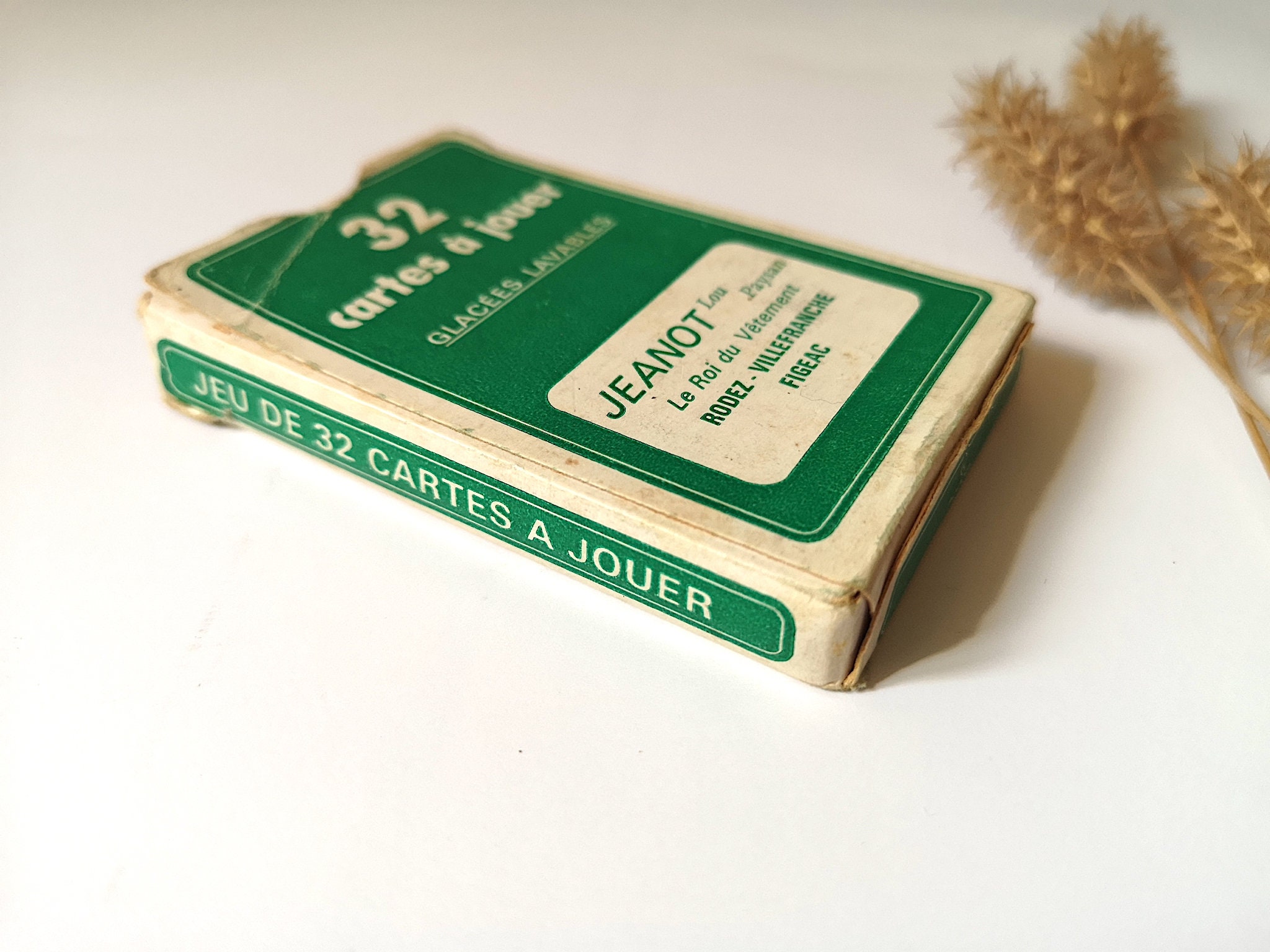 Ancien jeux de cartes Publicitaire la vache qui rit 32 cartes