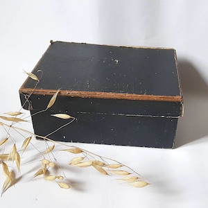 Vintage boite collection/fabrique postiche/noire carton plastifiée/grande maison/rangement décoration/Jean Dequincieux Haussmann Paris