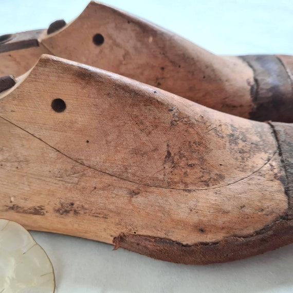 Vintage solid wood metal leather shoe tree size 3… - image 5