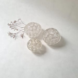 Rana de flores vintage/vidrio moldeado/se vende por unidad/arreglos florales/decoración minimalista/9 agujeros/19 agujeros/decoración de jarrones/arreglo de ramo