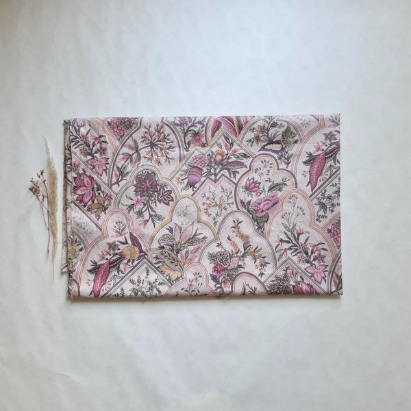 Vintage tissu toile coton couture/vieux rose vert fleurs arabesques/ameublement mode rénovation/campagne chic rétro/années 50 français