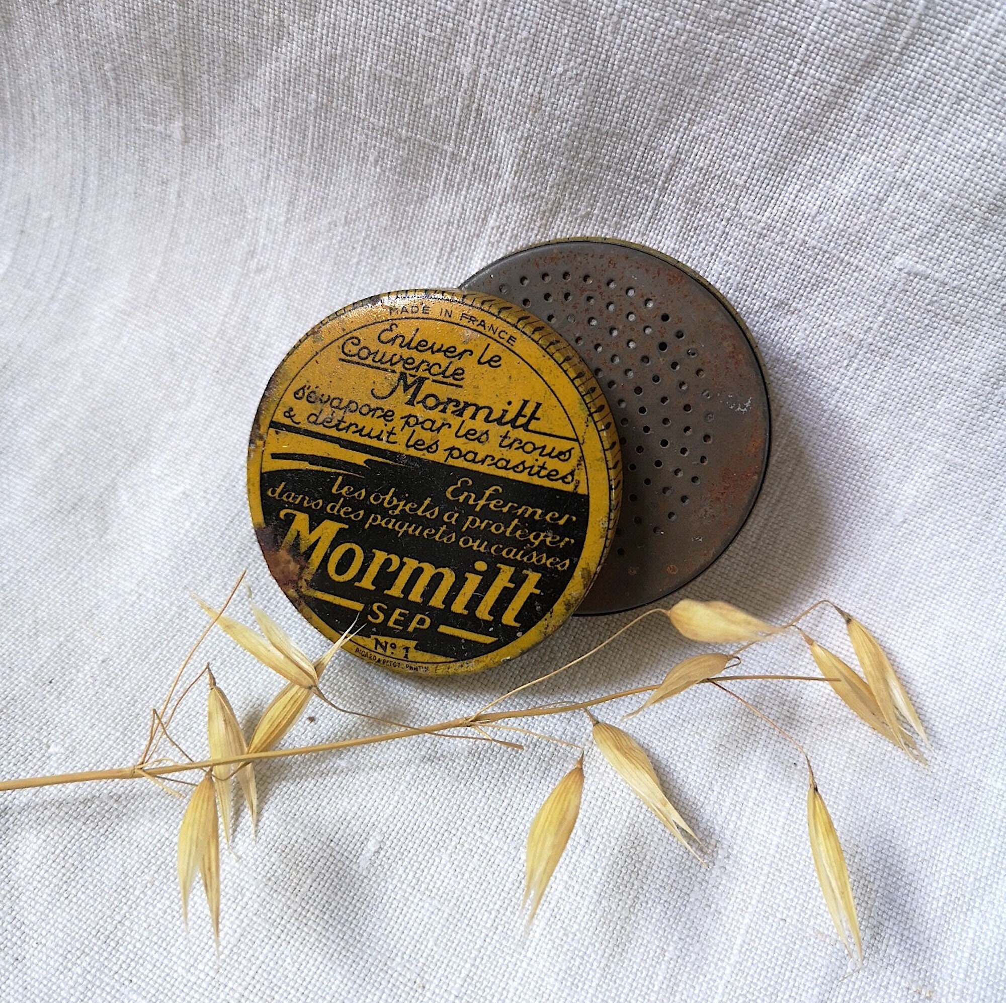 Vintage Boite Métal Petite Ronde Mormitt Jaune Noir Fait en France Accessoire Collection Années 40 B