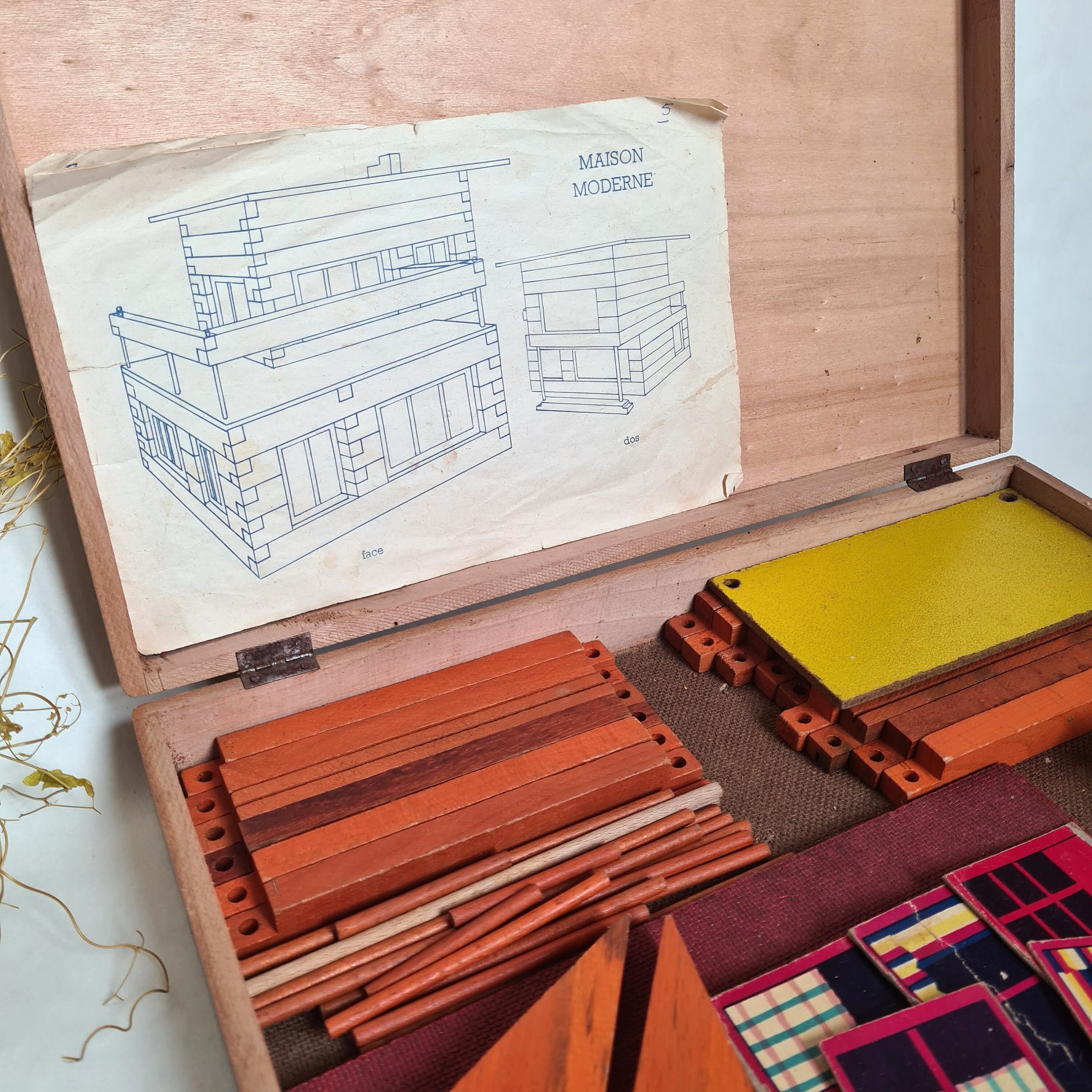 Jeu De Construction En Bois JFL - Architecture Française Ancien