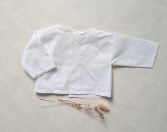 Vintage infant bra/old collection/embroidered white cotton/lace sleeves/handmade 1900/early baby/fashion clothing outfit France French