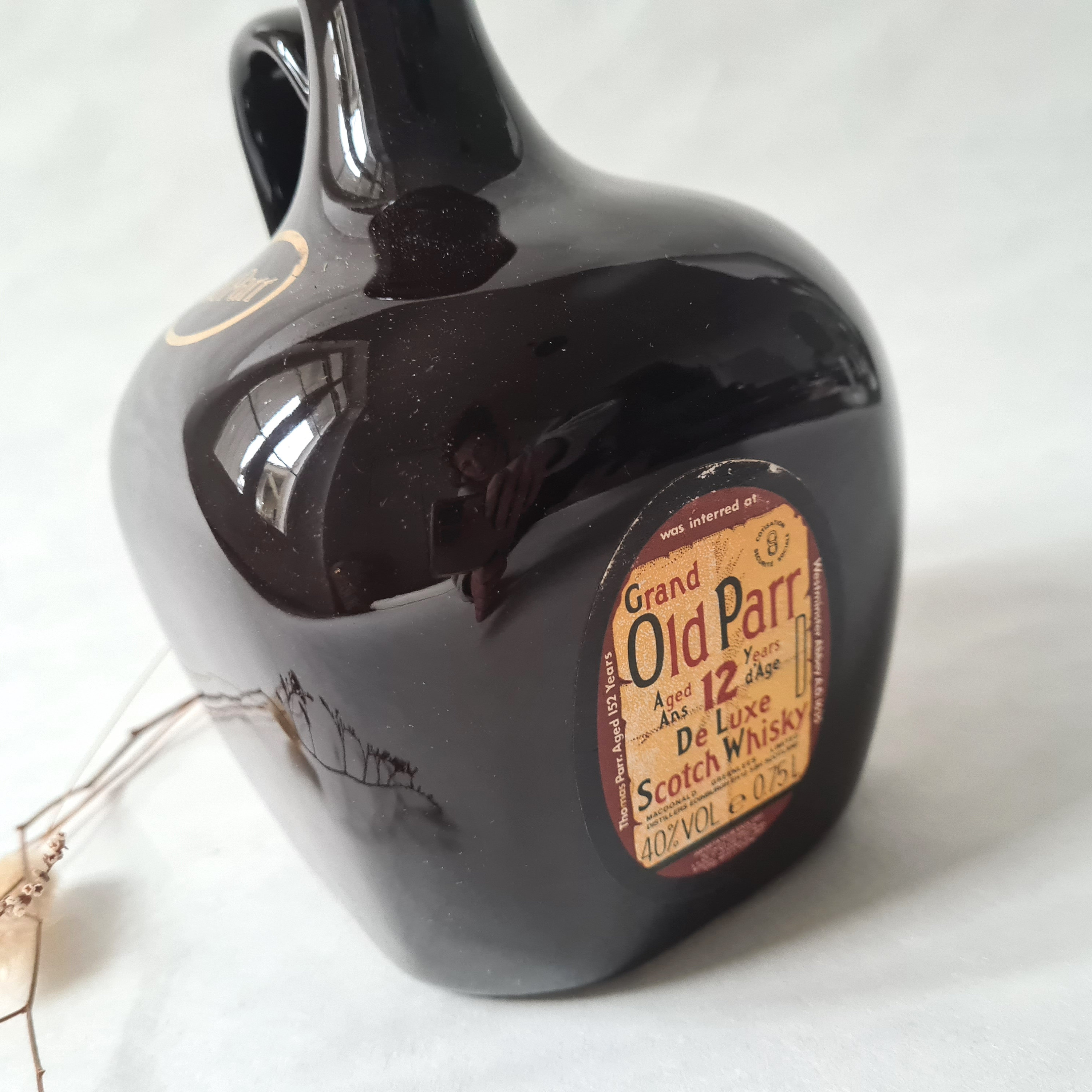 Vintage Grand Old Parr De Luxe Scotch Whiskey/jar Bottle Jug