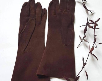 Vintage brown leather gloves/fashion accessory/made in France size 6/hand stitched woman winter 50s flea market clothing handmade french