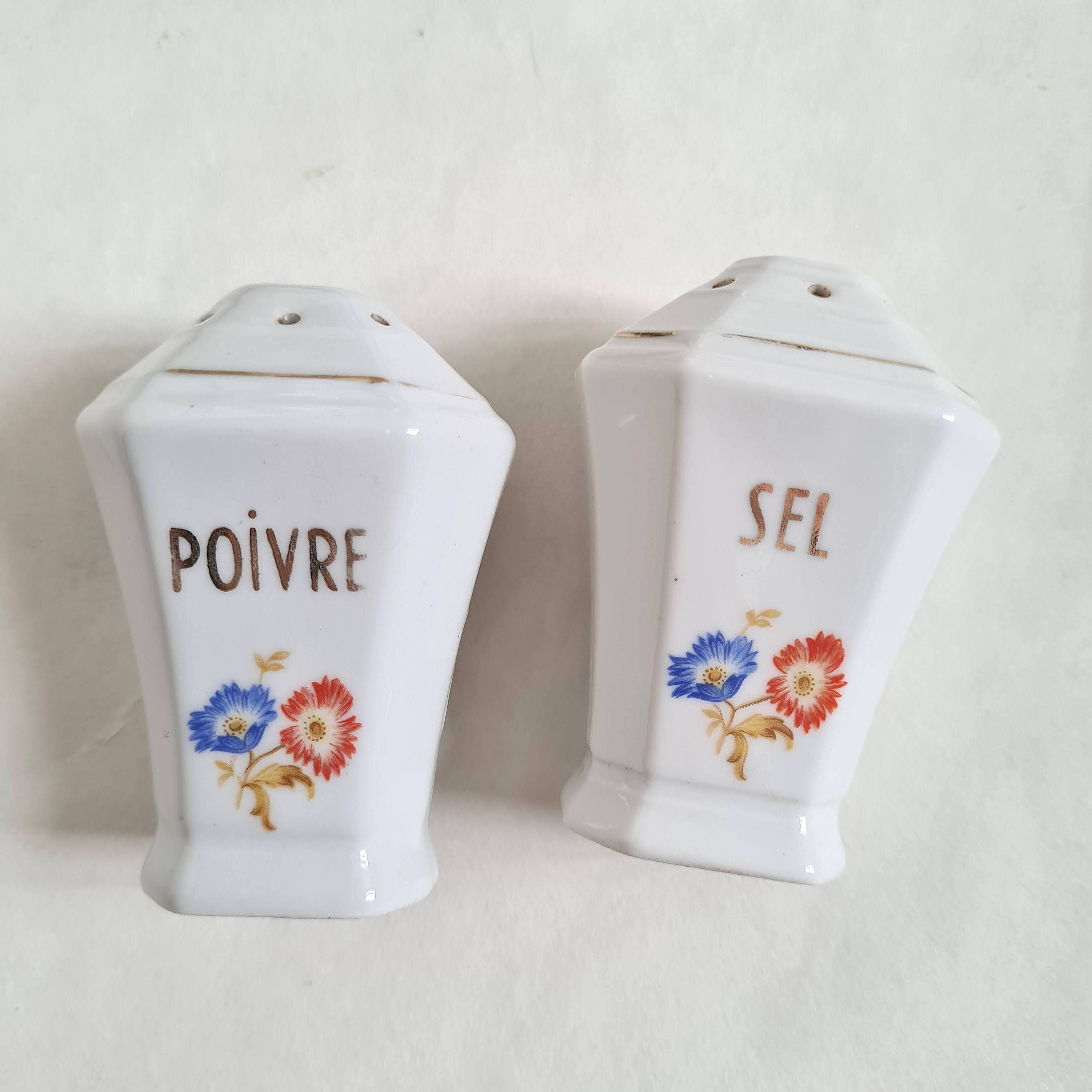 Serviteur de table | €5.00 | La Rochelle, Poitou-Charentes