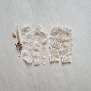 Vintage-Spitzenborte/Ecru-Weiß/Kurzwaren zum Nähen/Textilaccessoire/Bandbesatz/altes französisches Kunsthandwerk/Modekreationsbedarf