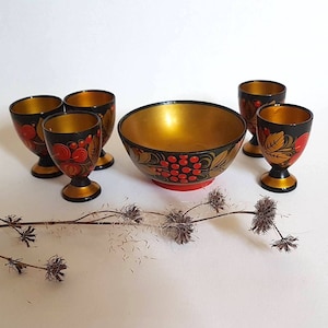 Vintage 5 egg cups and 1 bowl/hand painted wood/kitchen meal utensil/art table/black red gold/Russian handcrafted/craft Russia/home service