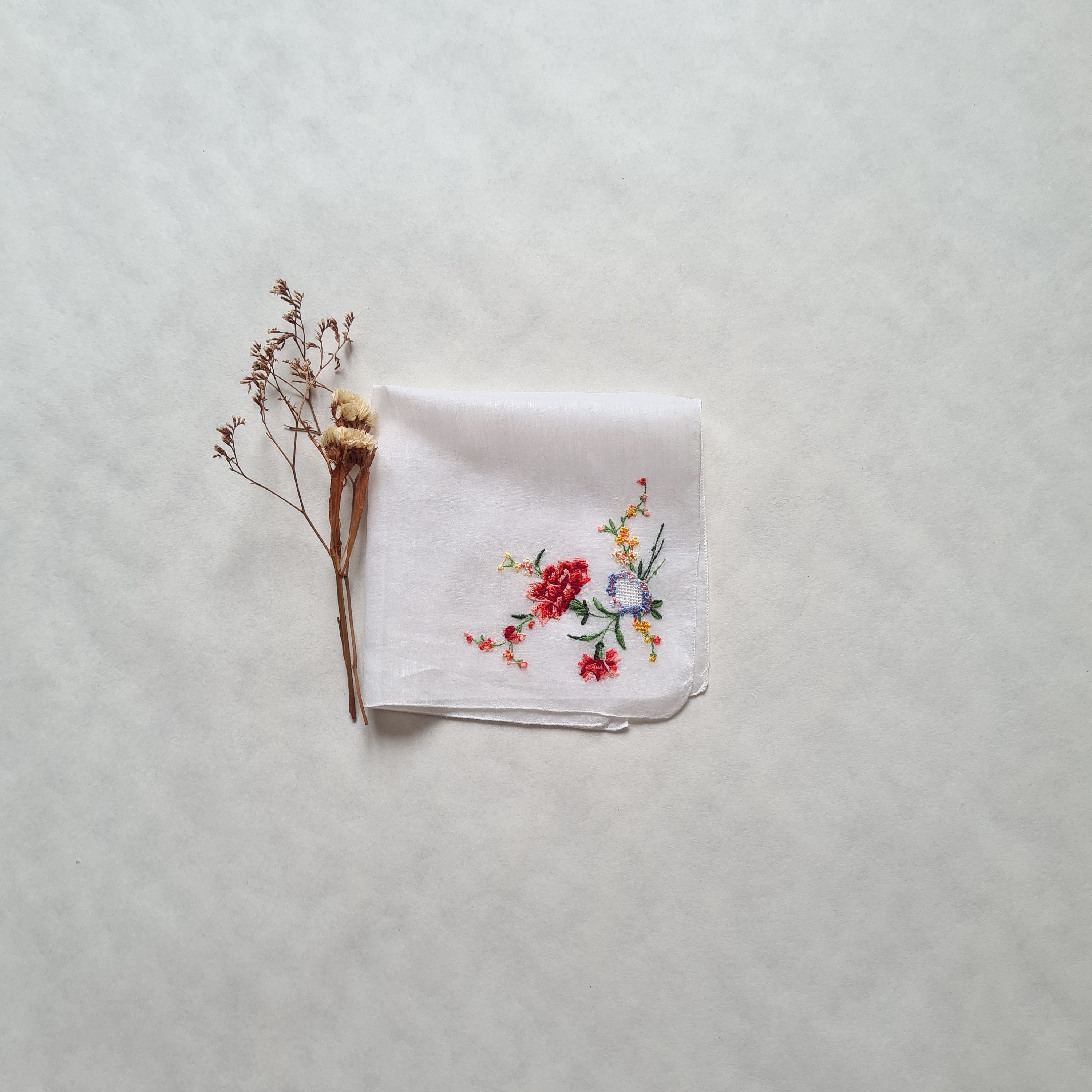 小物 1900s Hand Embroidery Handkerchief Antique 1800's Silk Hankie/handkerchief - Hand Embroidery on