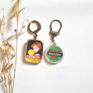 Vintage Schlüsselanhänger / Werbung Werbung / Süßwaren Bonbons / Kaugummi / alte Retro Kollektion / Metall Kunststoff / Willkommen Confico Biben Gum