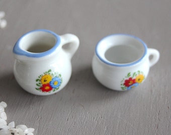 Miniature vintage handmade porcelain Reutter Germany 2 pieces lot flowery blue doll house kitchen dishes serving small accessories tiny mini