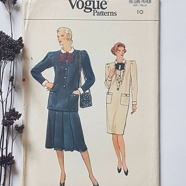 Vintage patron Vogue Pattern couture robe mercerie 9040 tunique jupe tissu papier fabrication confection textile vêtement habit mode femme