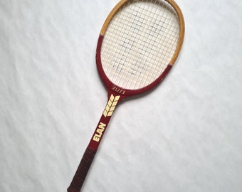 Raquette De Tennis Vintage Snauwaert Caravelle En Bois - Fabriquée En Belgique - Occasion Fonctionnelle
