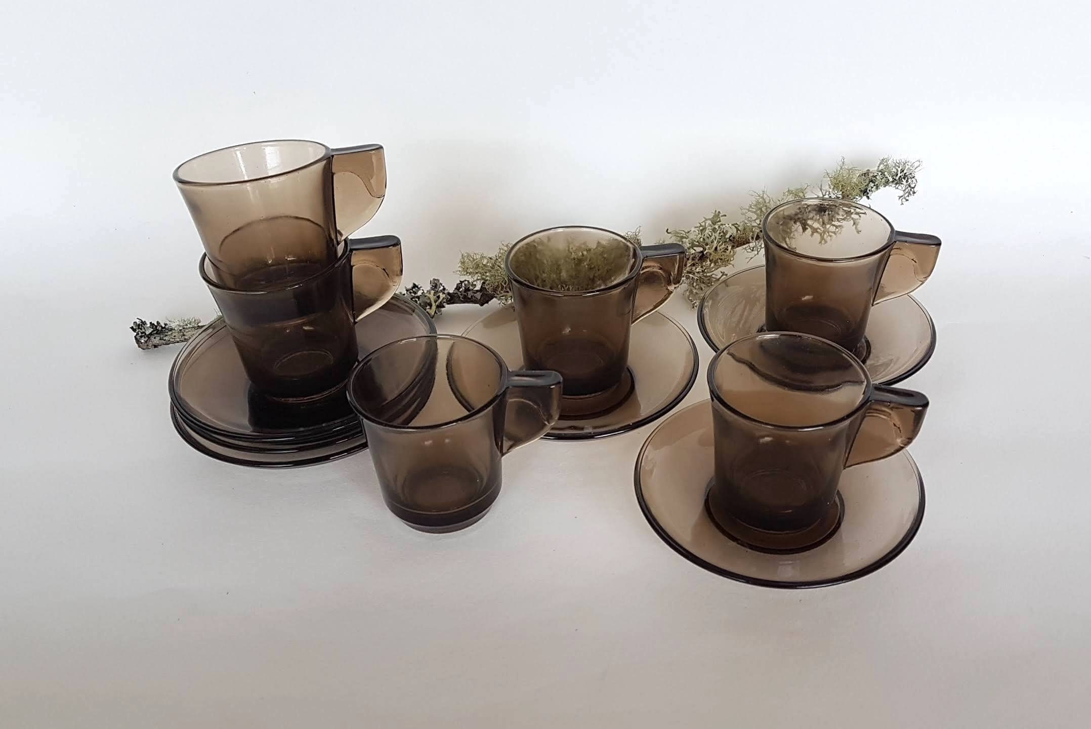 Vintage Tasses Verre Moulé Noir Fumé Transparent Soucoupe Anse France Art Table Set Lot 6 Six Café T