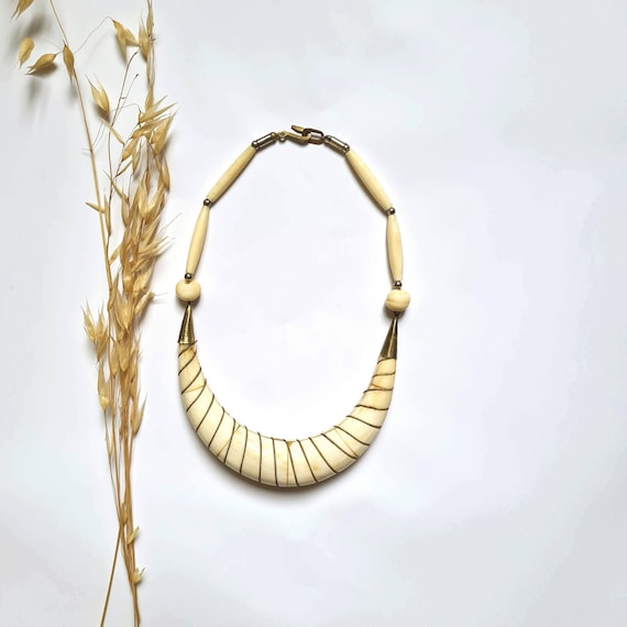 Vintage jewel necklace choker ethnic decor bone br