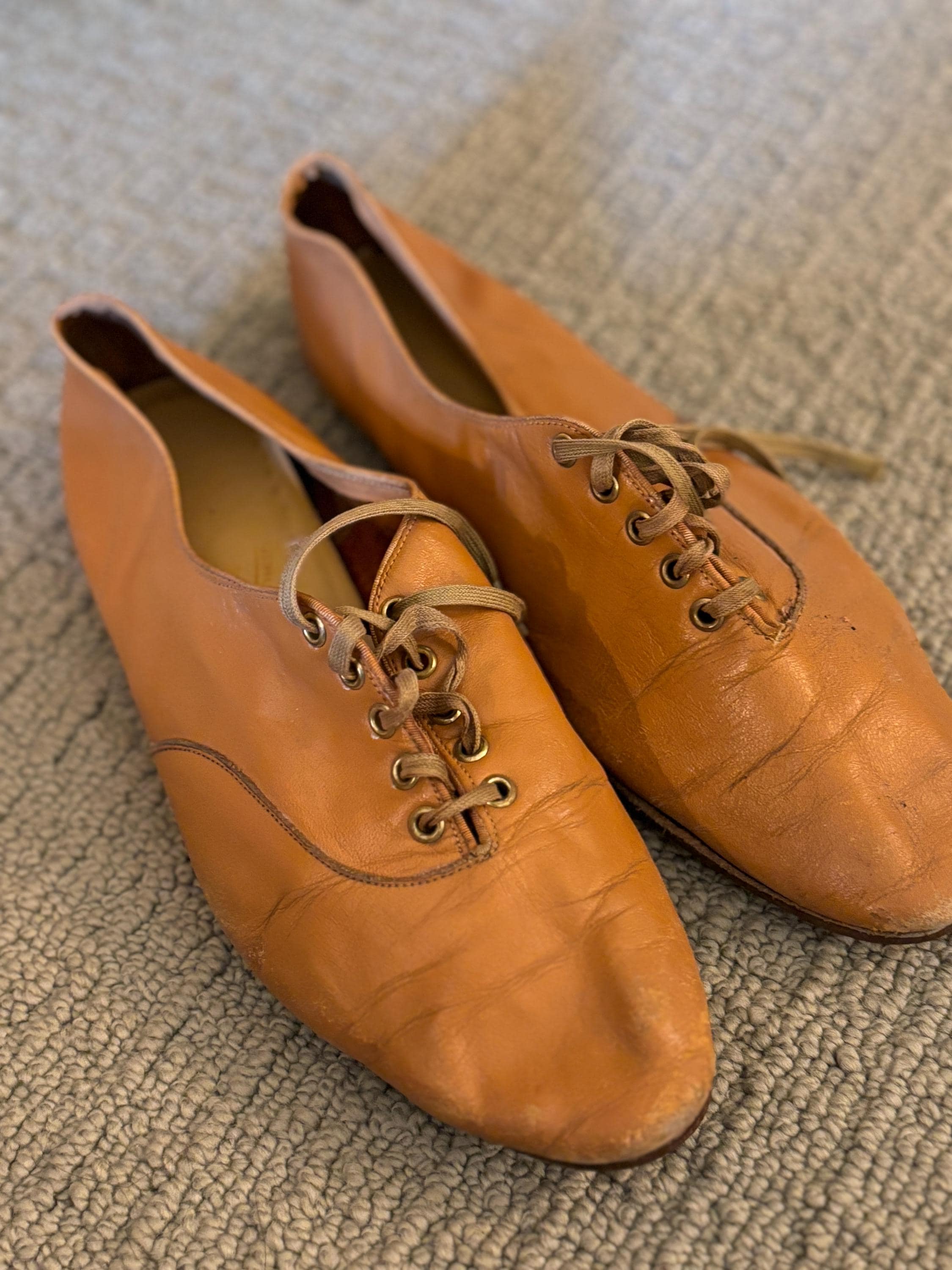 Capezio 希少ヴィンテージ パテントシューズ 9M カーキ Vintage Capezio Shoes - Etsy