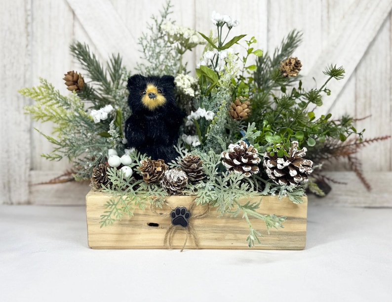 Black Bear Decor, Small Woodland Table Arrangement, Rustic Cabin Centerpiece, faux floral 画像 10