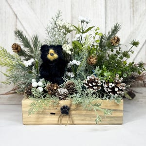 Black Bear Decor, Small Woodland Table Arrangement, Rustic Cabin Centerpiece, faux floral 画像 7