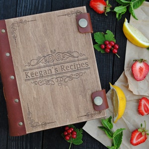 Personalized recipe book Mothers day gift Wooden Family recipes Custom Chef cookbook Christmas gift for her Birthday gift for mum doughter