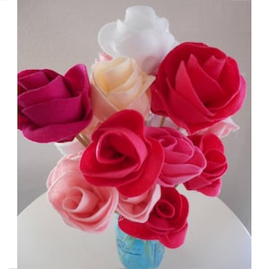 フェルトのバラの花の作り方（ダウンロード）パターンテンプレート フェルトの花のパターン - DIY クラフト ギフト
