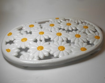 Cast Iron Metal Trivet Pot Holder Daisy Flowers