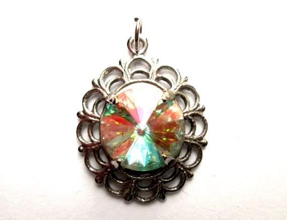Vintage Silver Tone Filigree Pendant with Claw Set AB Aurora Borealis Rivoli Rhinestone Dainty Delicate Pressed Stamped Cutout Sparkly Glowy
